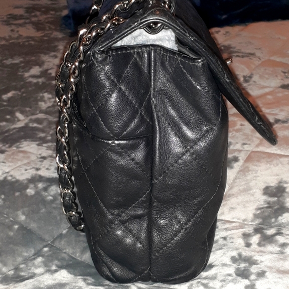 SOLD!!!!!chanel in the business flap - Picture 10 of 12